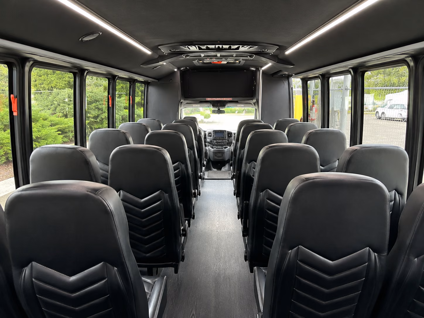 murfreesboro airport shuttle bus rentals for private groups