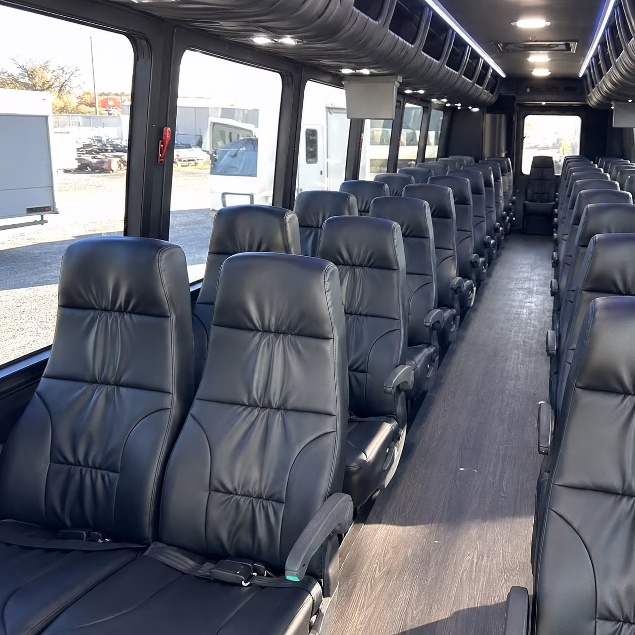 murfreesboro hospital and campus shuttle bus rentals